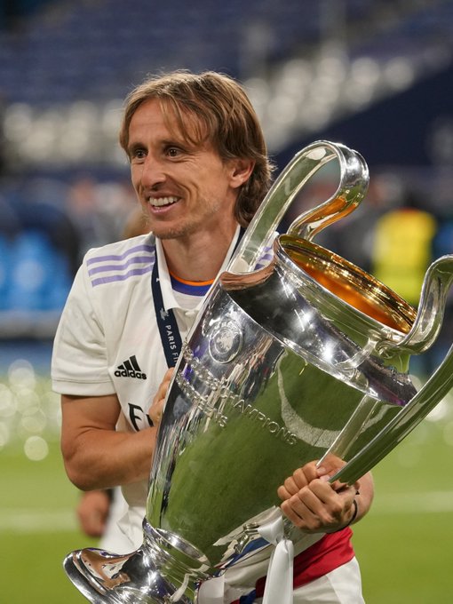 加斯佩里尼：10人应战的比赛变得困难，我们犯了一些错误