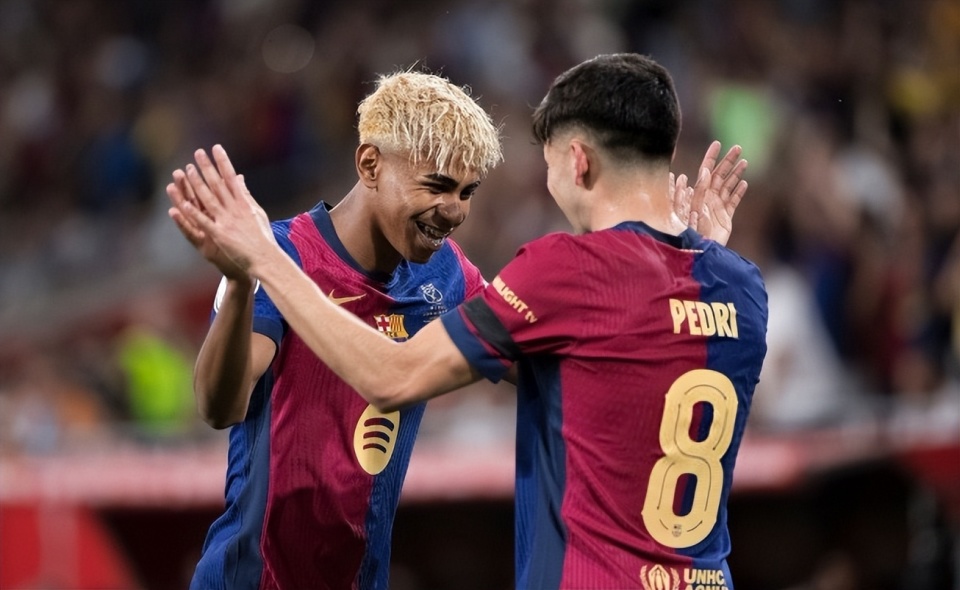 记者：19岁巴西前锋艾莉森渴望加盟维拉，后者报价超1000万镑